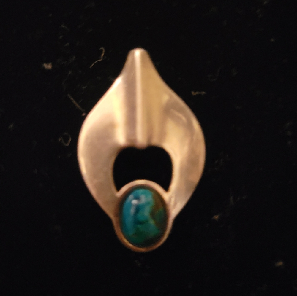 Vintage Sterling Silver Turquoise Pendant